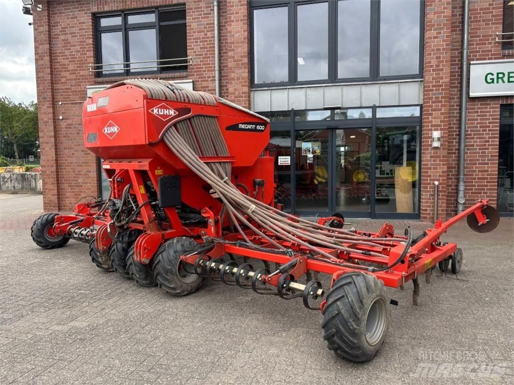 Kuhn Megant 600 Žemės ūkis - Kita