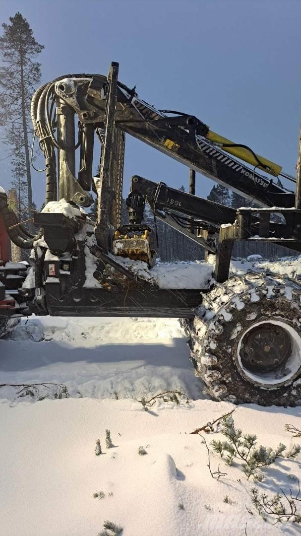 Komatsu 895 Naudoti miškovežiai (Forvarderiai)