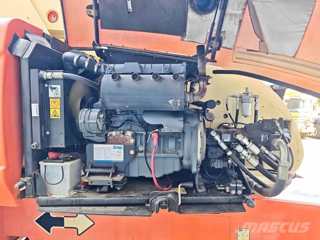 JLG 860 SJ Žirkliniai keltuvai