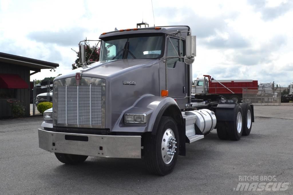 Kenworth T 800 Naudoti vilkikai