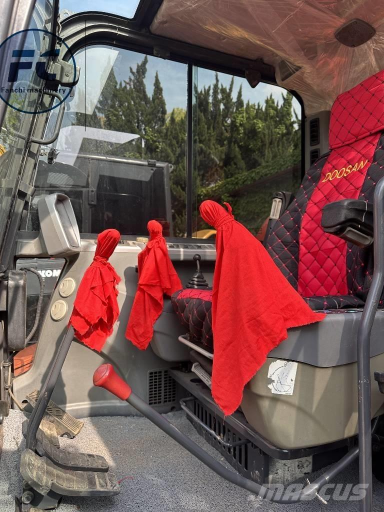 Doosan DX 60-9 C Vikšriniai ekskavatoriai