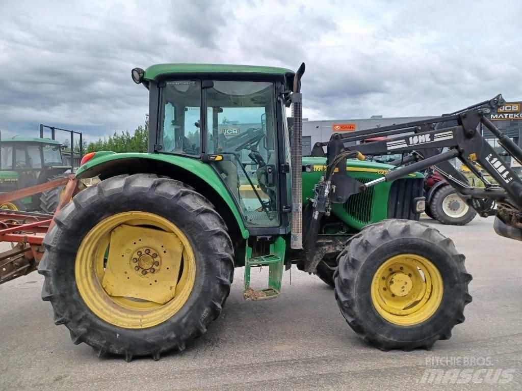 John Deere 6220 Traktoriai