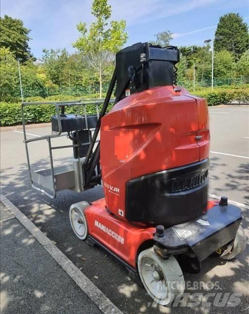 Manitou 100 VJR Vertikalūs stiebiniai keltuvai