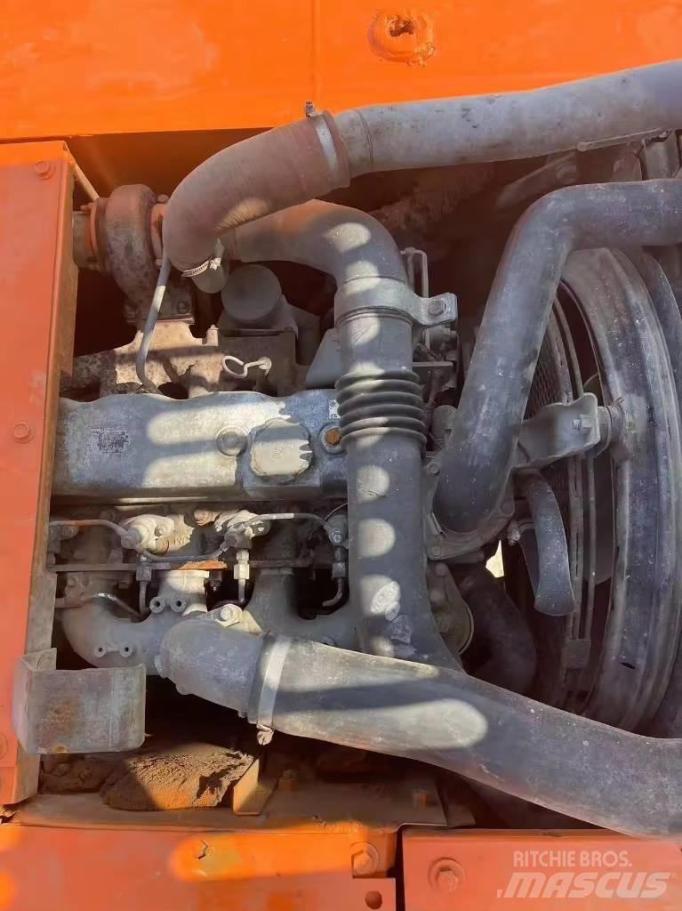 Hitachi ZX 120 Vikšriniai ekskavatoriai
