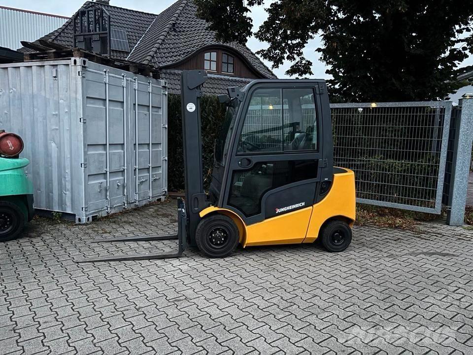 Jungheinrich DFG 320 Dyzeliniai krautuvai