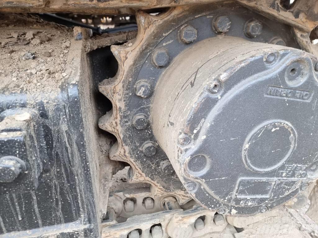 JCB JS 130 LC Vikšriniai ekskavatoriai