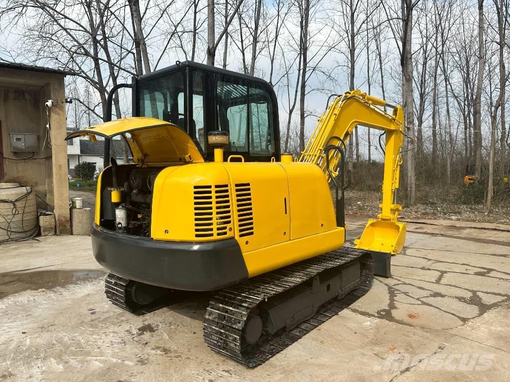 Komatsu PC56-7 Vikšriniai ekskavatoriai