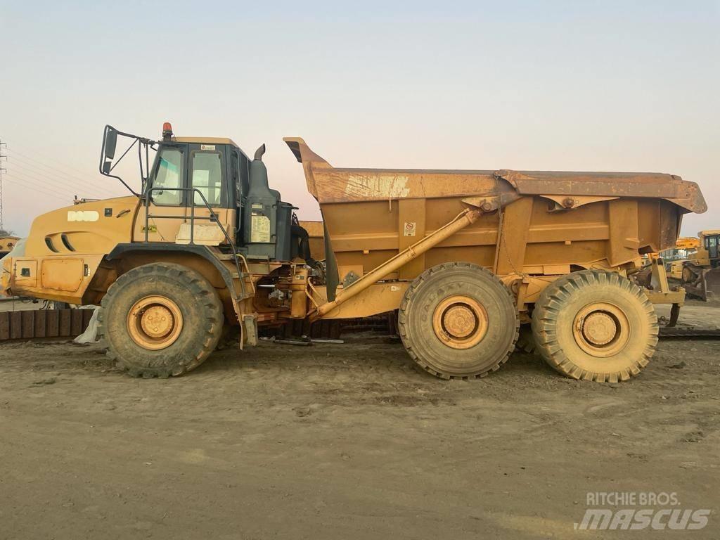 Bell D35D Karjeriniai savivarčiai