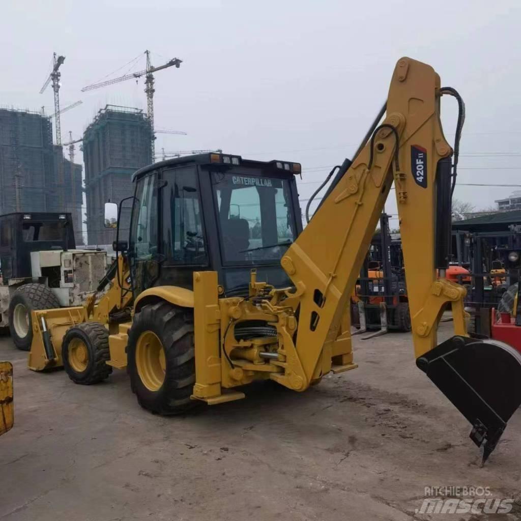 CAT 420 F Ekskavatoriniai krautuvai