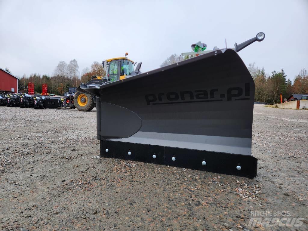 Pronar PUV 3300 M Plūgai