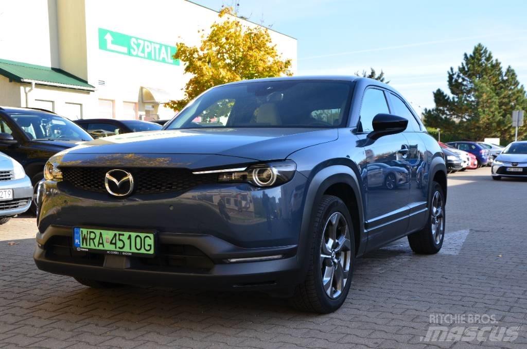 Mazda MX-30 Lengvieji automobiliai
