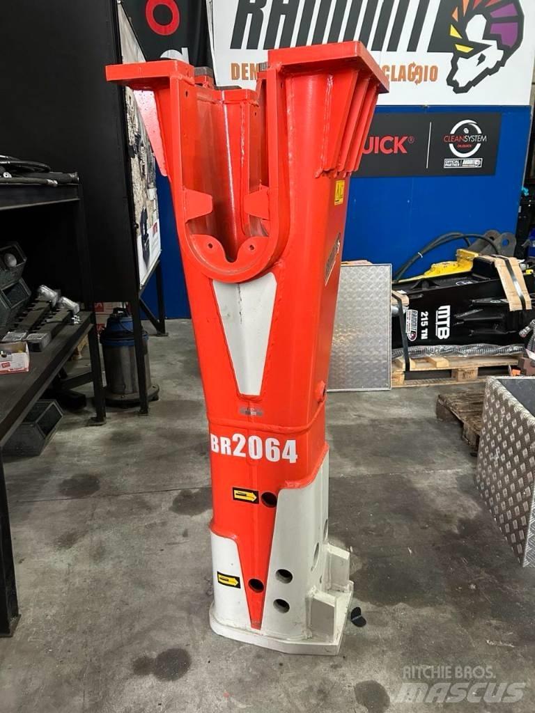 Rammer Rammer E64, Kasybos technika