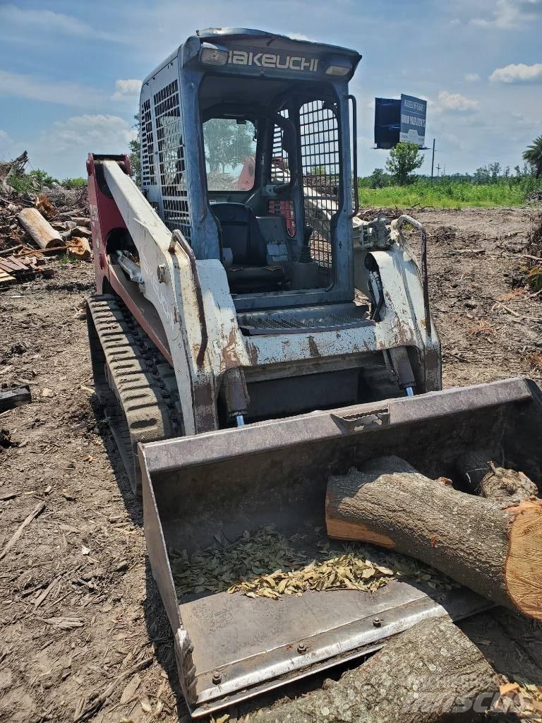 Takeuchi TL150 Krautuvai su šoniniu pasukimu
