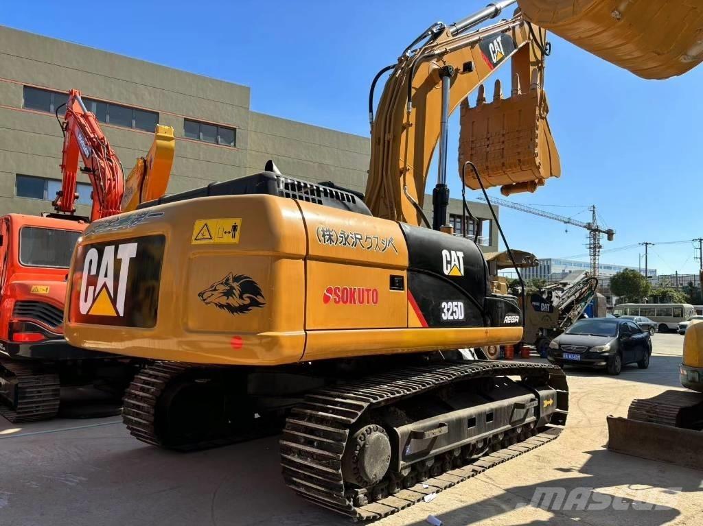 CAT 325 D Vikšriniai ekskavatoriai