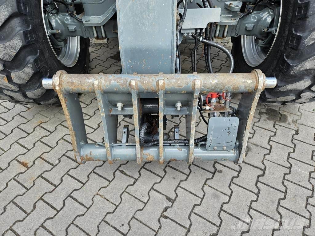 Kramer KT457 Teleskopiniai krautuvai