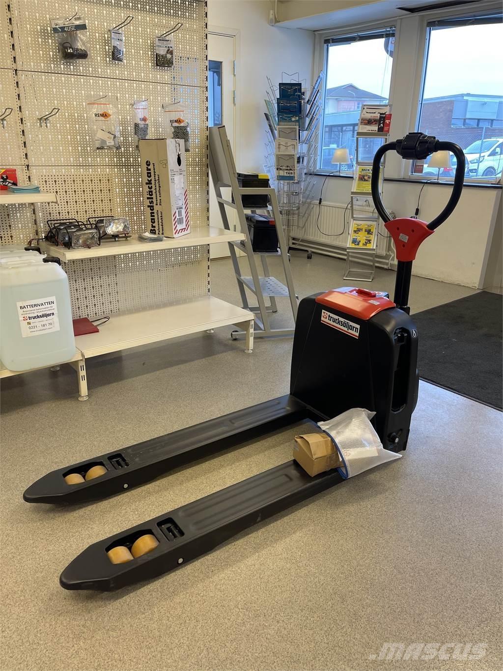 EP Equipment F4 Rankiniai vėžimėliai