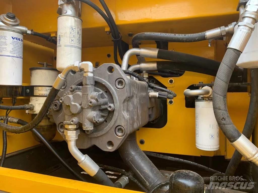 Volvo EC 300 D L Vikšriniai ekskavatoriai