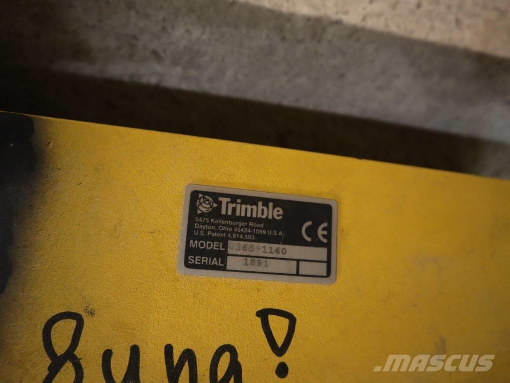 Trimble BladePro Kiti naudoti statybos komponentai