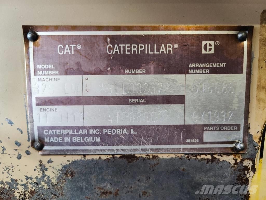 CAT 325 LN Vikšriniai ekskavatoriai