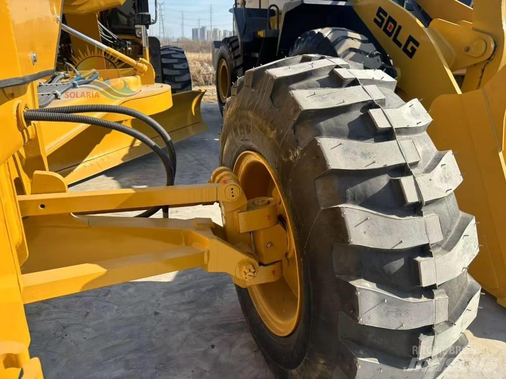 CAT 12G Greideriai