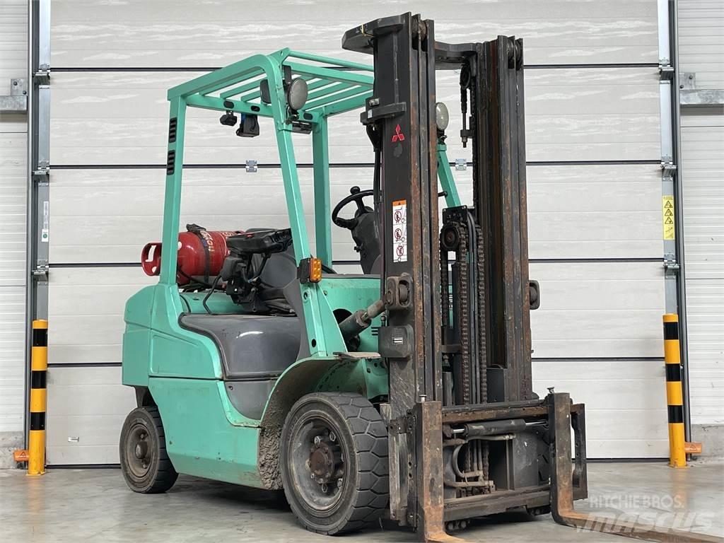 Mitsubishi FG25T LPG (dujiniai) krautuvai