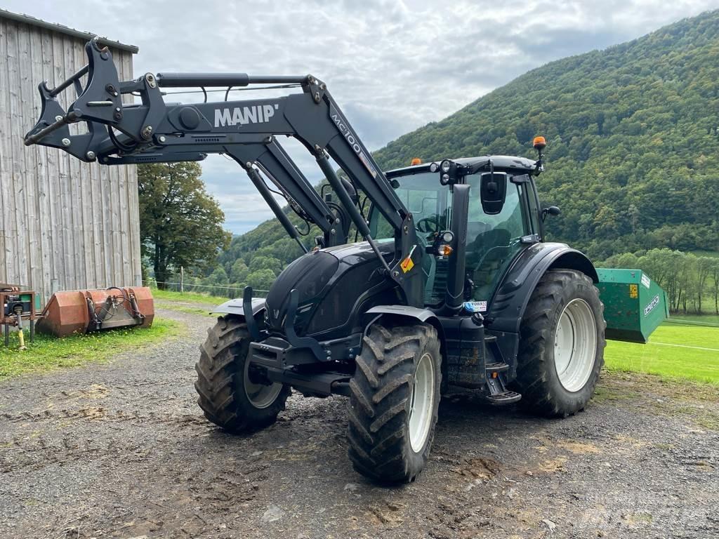 Valtra N134  HiTECH Traktoriai