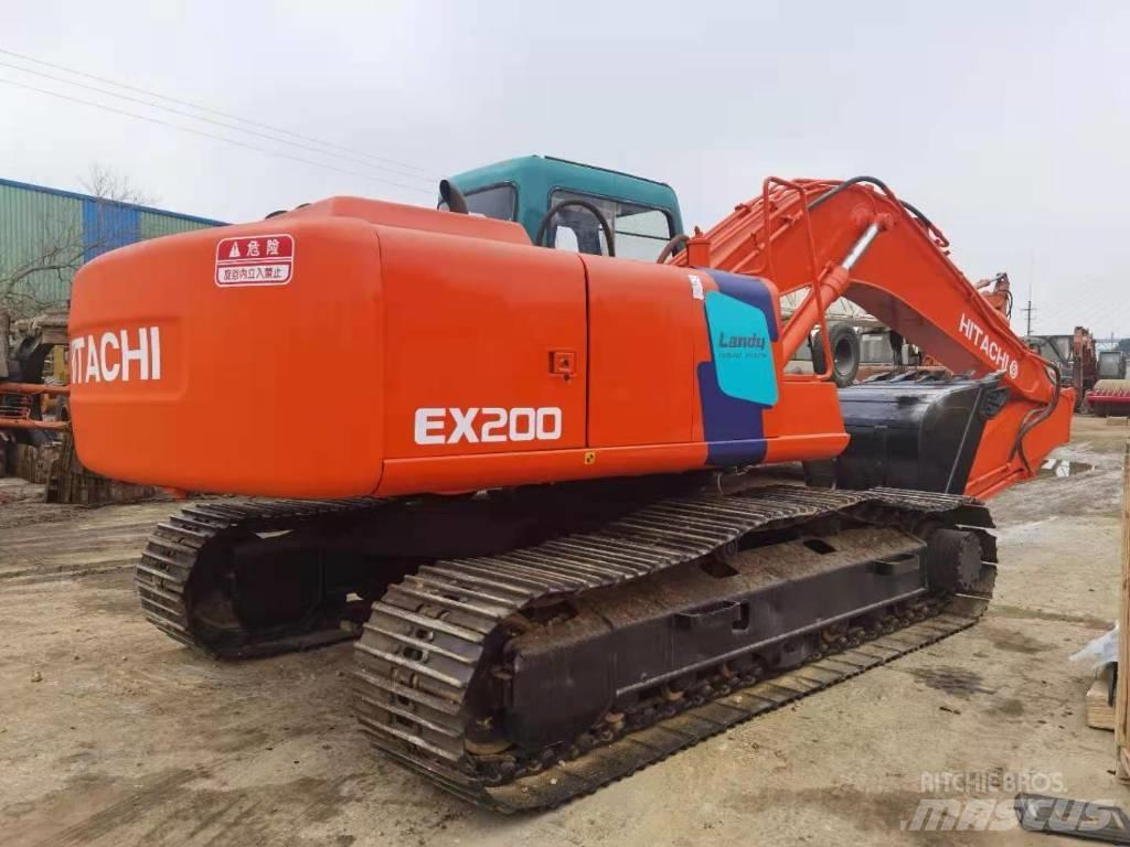Hitachi EX 200 Vikšriniai ekskavatoriai