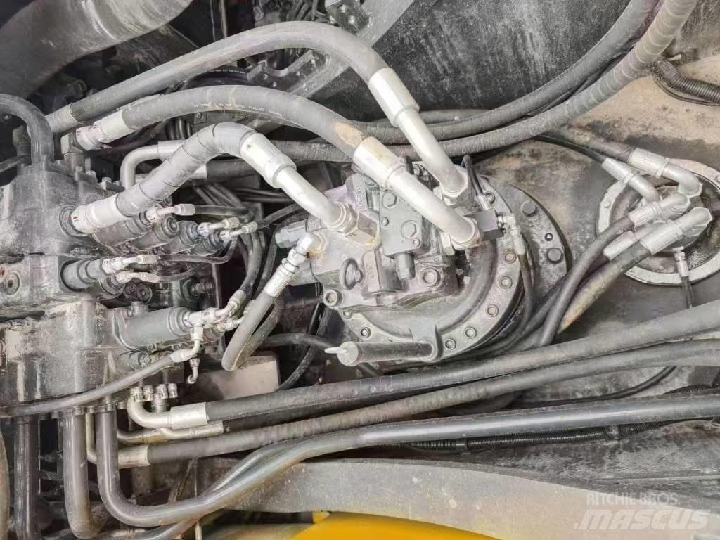Volvo 240 Vikšriniai ekskavatoriai