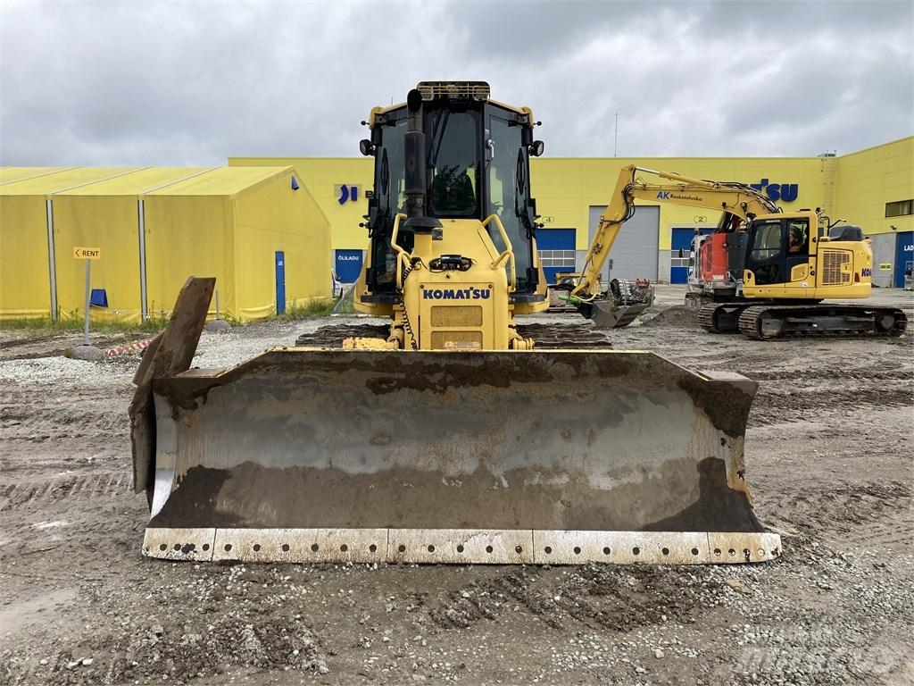 Komatsu DX 51 PX 22 Vikšriniai buldozeriai