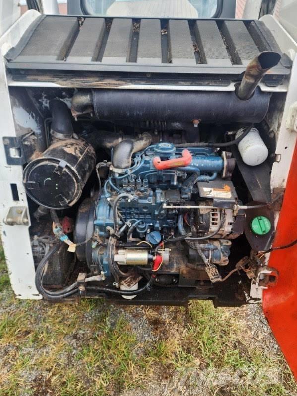 Bobcat S 185 Krautuvai su šoniniu pasukimu