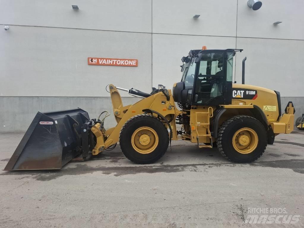 CAT 918 M Naudoti ratiniai krautuvai