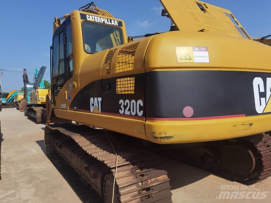 CAT 320 C Vikšriniai ekskavatoriai