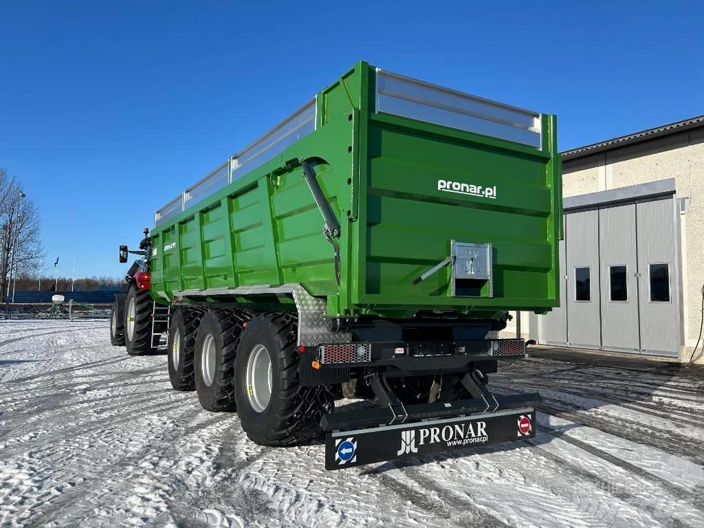 Pronar T8724 Savivartės priekabos