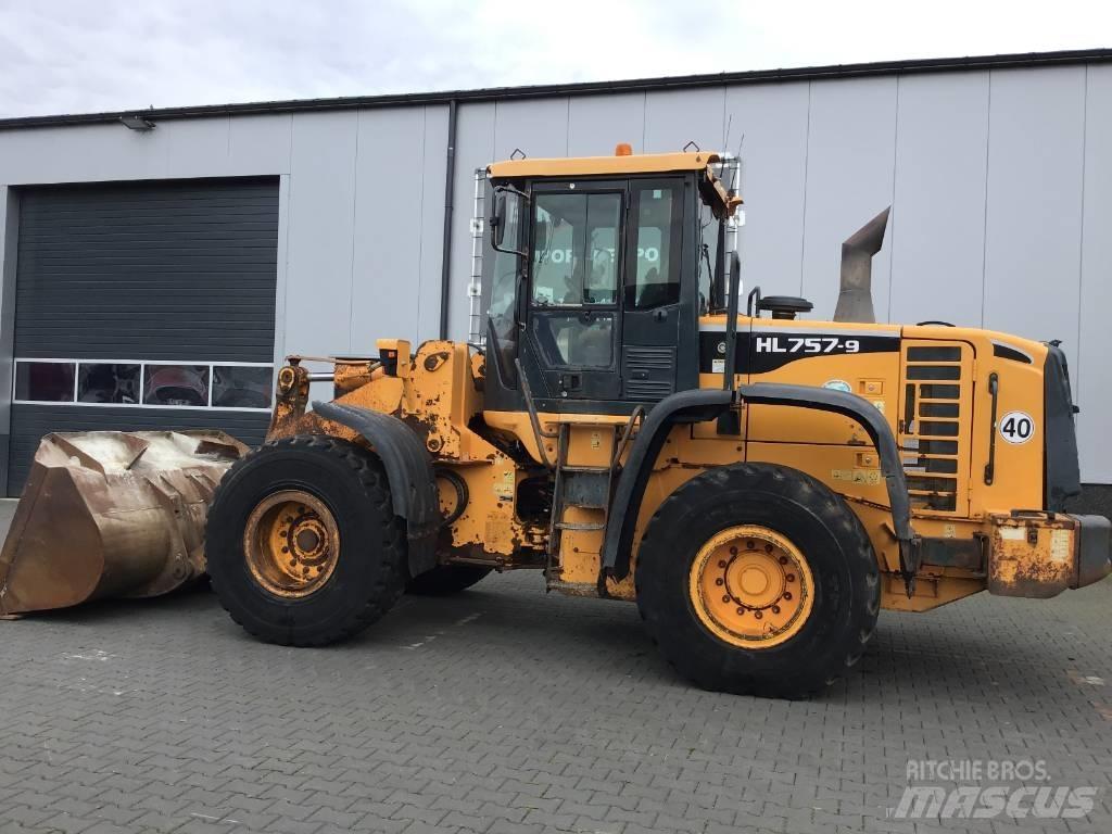 Hyundai HL 757-9 Naudoti ratiniai krautuvai