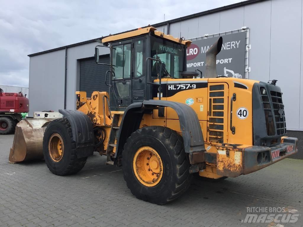 Hyundai HL 757-9 Naudoti ratiniai krautuvai