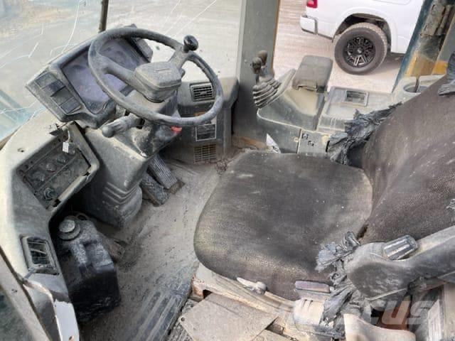 Kawasaki 70 Z V Naudoti ratiniai krautuvai