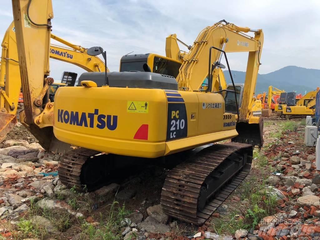 Komatsu 210LC-8 Vikšriniai ekskavatoriai