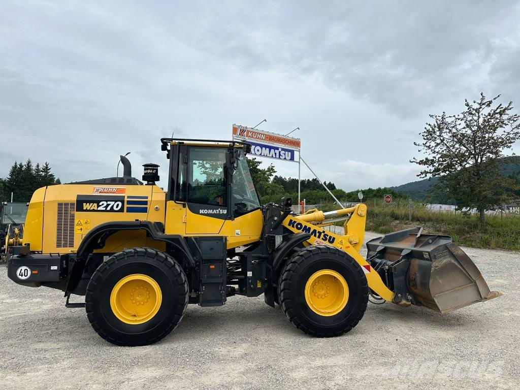 Komatsu WA 270-8 Naudoti ratiniai krautuvai