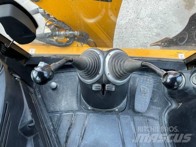 JCB 4 CX Ekskavatoriniai krautuvai