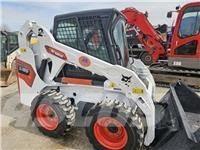 Bobcat S 185 Krautuvai su šoniniu pasukimu