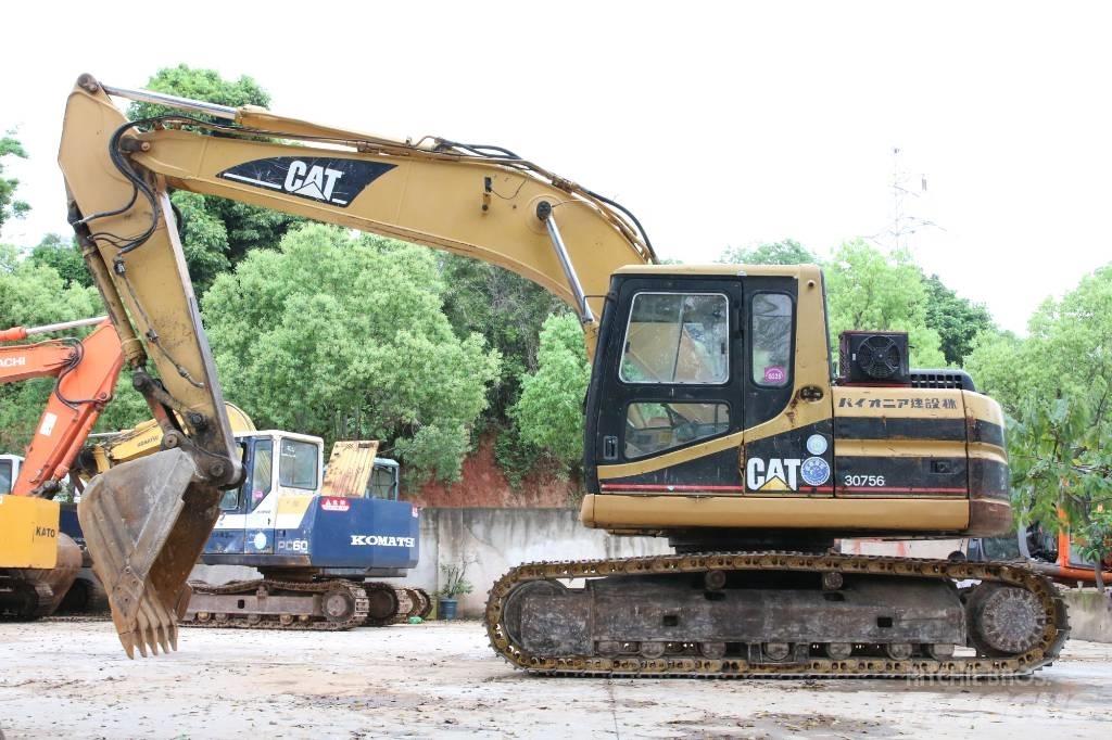 CAT 320BU Vikšriniai ekskavatoriai