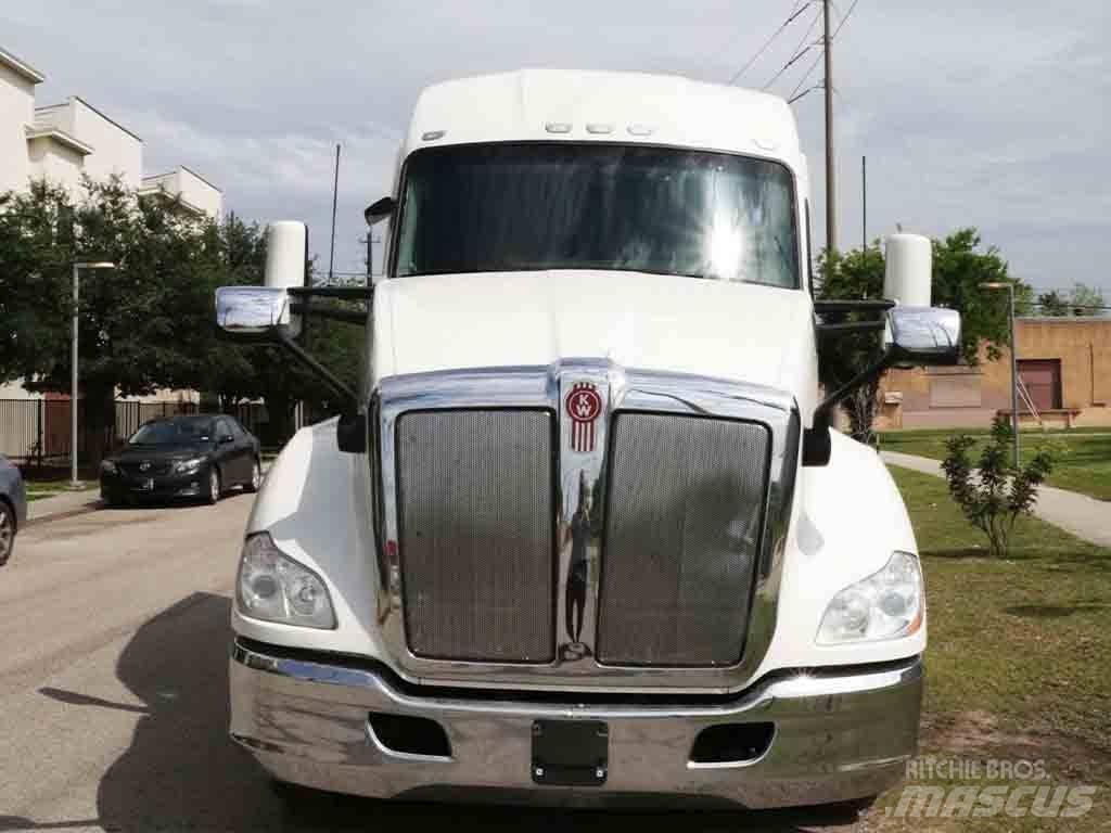 Kenworth T 680 Naudoti vilkikai
