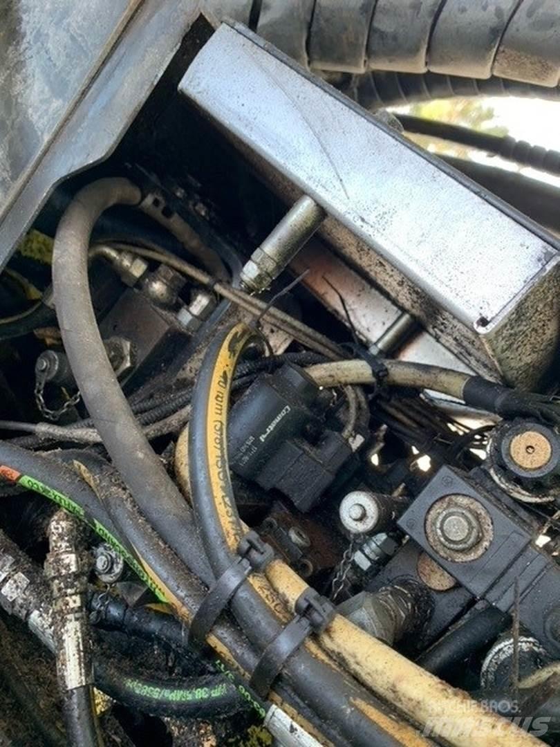 John Deere H270 Medžių kirtimo mašinų darbinės galvos