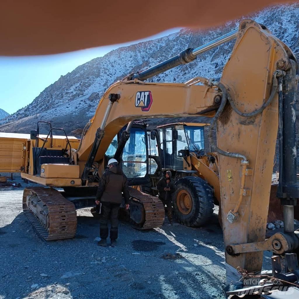 CAT 330GC Vikšriniai ekskavatoriai