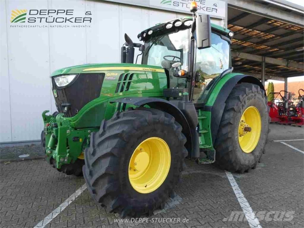 John Deere 6215R Traktoriai