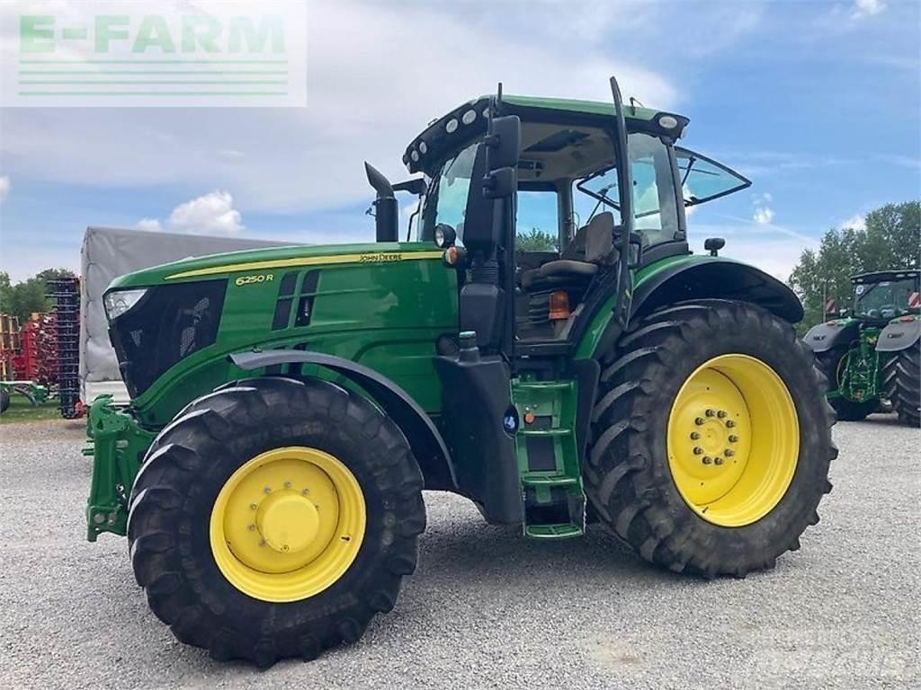 John Deere 6250r Traktoriai