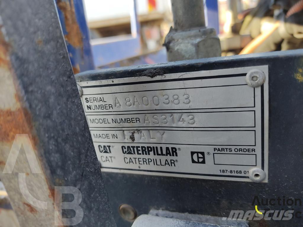 CAT AP 255 E Asfalto klotuvai