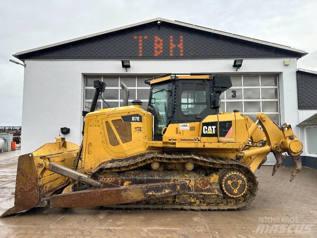 CAT D 7 E Vikšriniai buldozeriai
