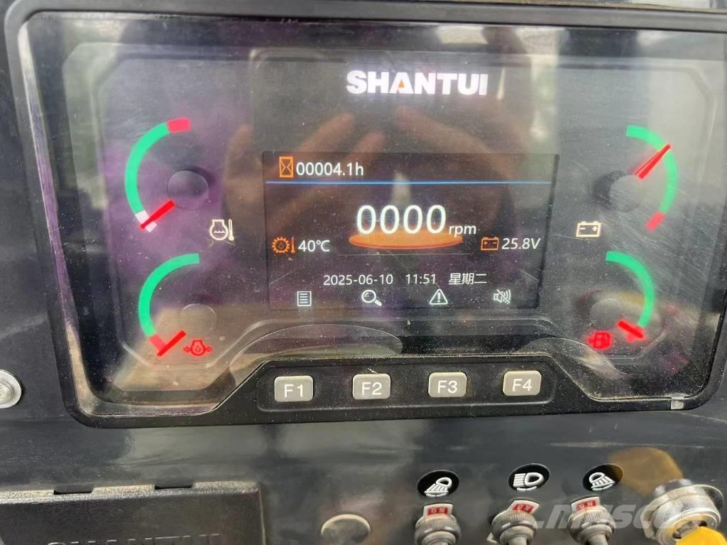 Shantui SD 22 Vikšriniai buldozeriai