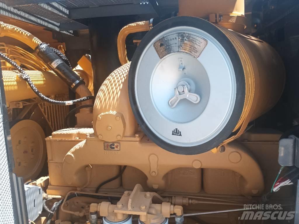 Shantui SD 22 Vikšriniai buldozeriai